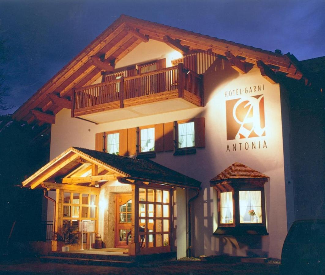 Antonia Hotel 3*